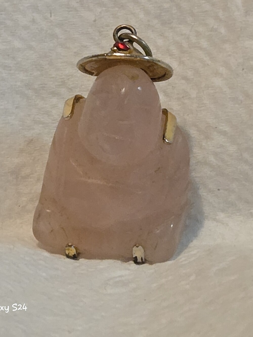 Vintage Carved Rose Quartz Laughing Buddha Pendant - Gold Tone Hat